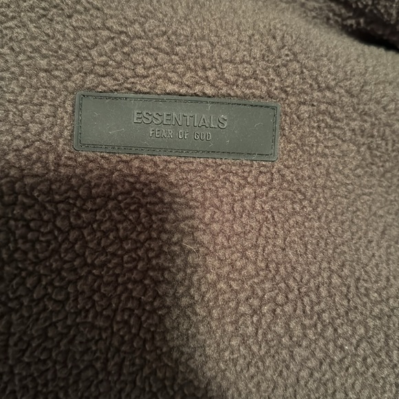 FEAR OF GOD SWEATSHIRT - Picture 4 of 4